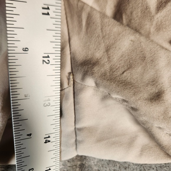 Burberry Golf Shorts Men's 42X9 Beige Pleated Chino Casual Khaki - Picture 3 of 13